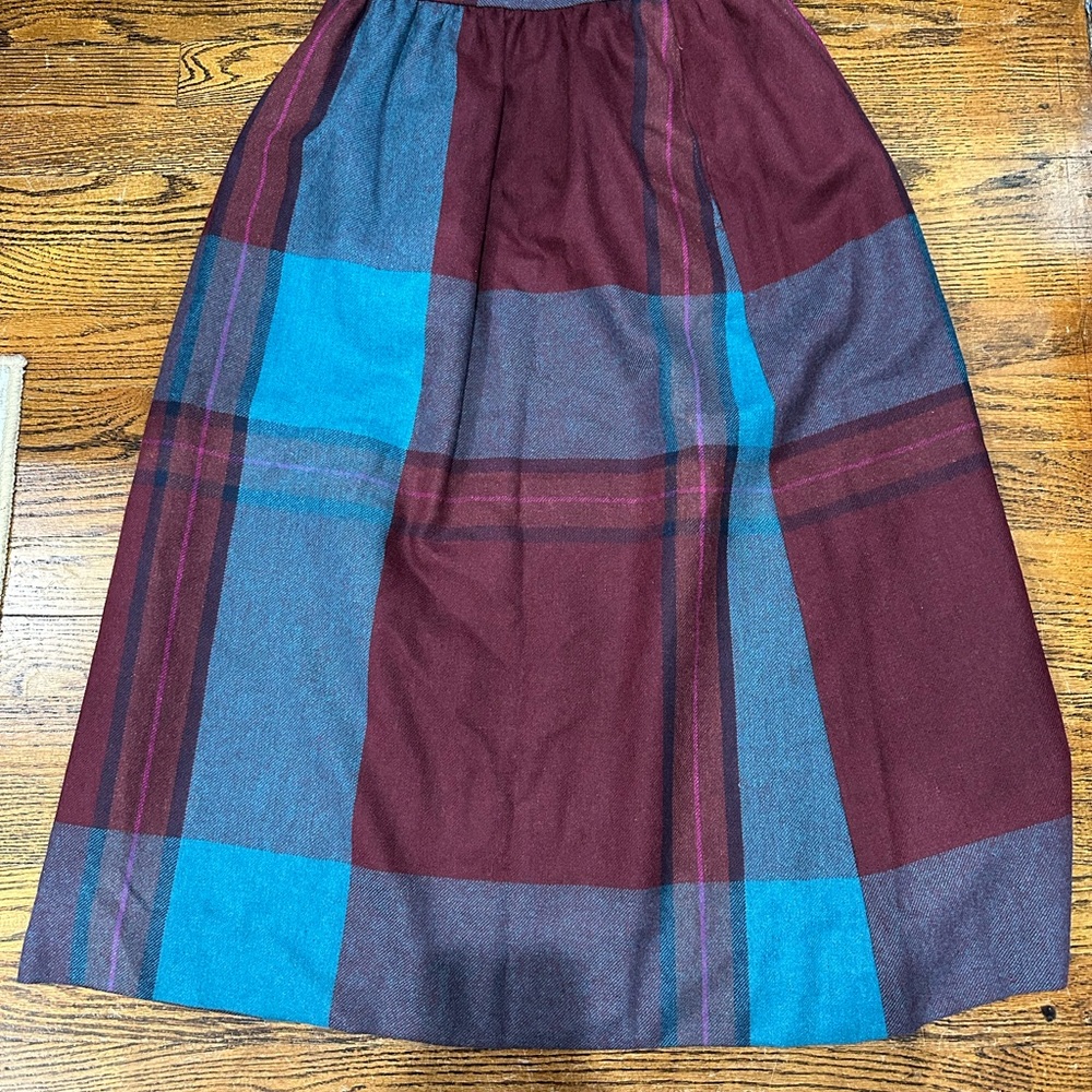 Chic A-Line Plaid Skirt in Burgundy and Blue
